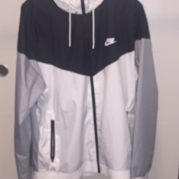 Nike Other - Nike Classic Men’s Windbreaker